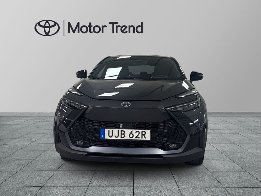 Bild 3 av Toyota C-HR PHEV 2,0 | FWD | EXECUTIVE KOMFORTPAKET | BACKKAMERA | KEYLESS | P-SENSORER |