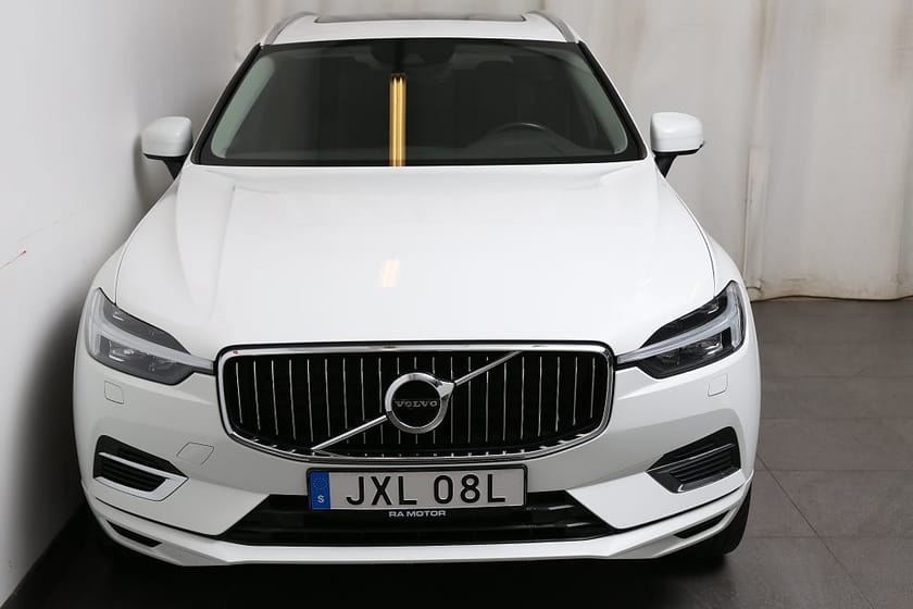 Bild 5 av Volvo XC60 Recharge T6 Inscription Exp AWD Pano H/K Drag Leasbar