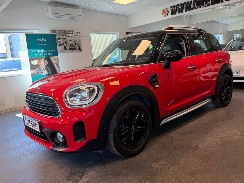 Bild 2 av MINI Countryman Cooper ALL4 Steptronic Gps B-kamera Carplay Keyless