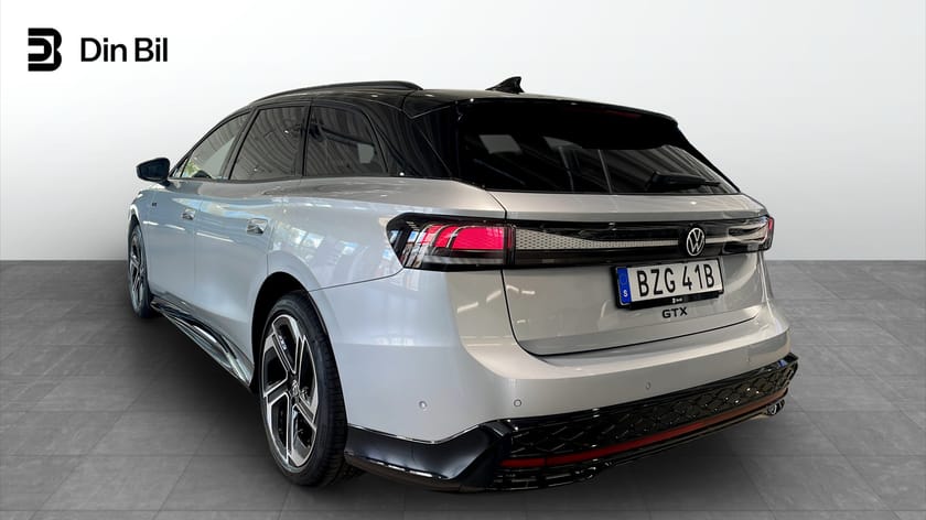 Bild 3 av Volkswagen ID.7 GTX Tourer