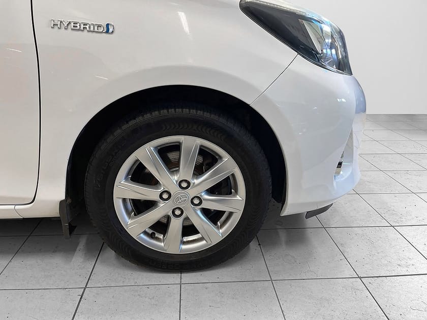 Bild 3 av Toyota Yaris Hybrid e-CVT Active Backkamera-Värmare
