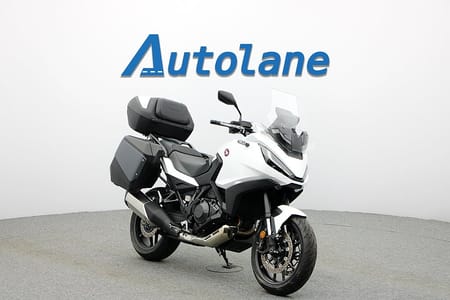Honda Powersports NT 1100A NT1100A *Farthållare, Carplay* Sommarkampanj 4,99%