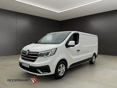 Renault Trafic Skåpbil L2 Värm LED Drag V-Inr B-Kamera CARPLAY Moms