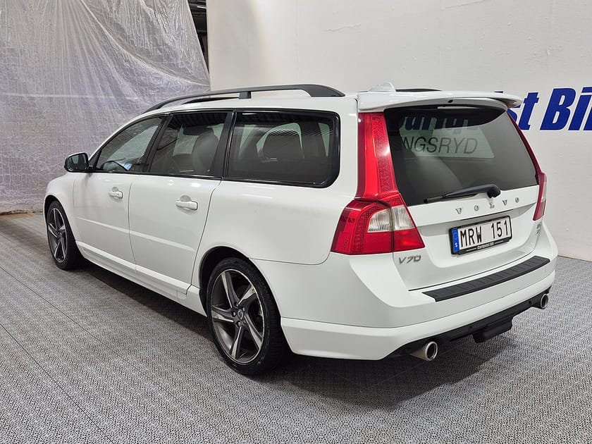Bild 5 av Volvo V70 AWD D5 R-Design 215HK 4x4