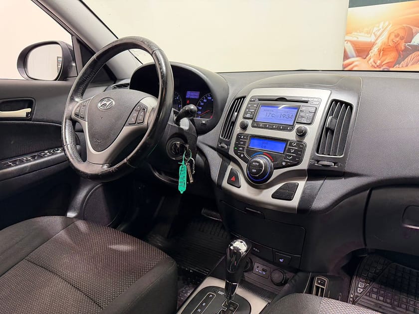 Bild 2 av Hyundai i30 1.6 CRDi Business Euro 4