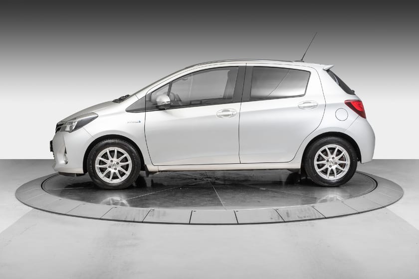 Bilde 2 av Toyota Yaris Hybrid 1,5 / 101HK, Hybrid, Automat, Ryggekamera, Garanti.
