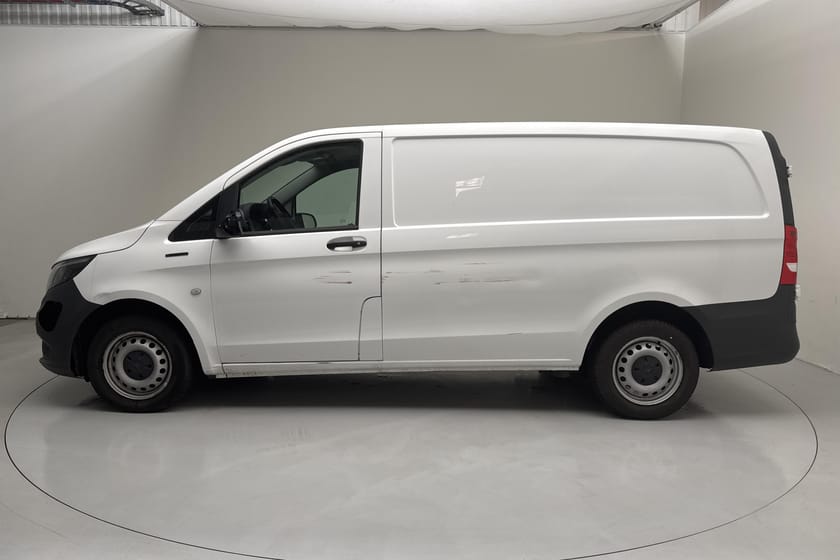 Bild 2 av Mercedes-Benz eVito 112 Skåp 60kWh W640 (116hk) Backkamera