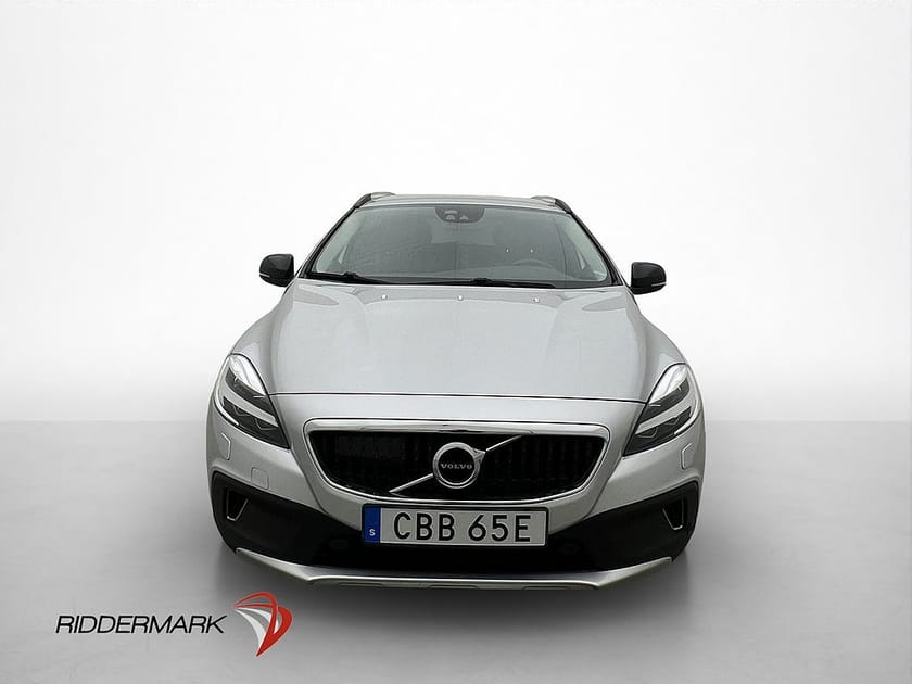 Bild 2 av Volvo V40 Cross Country T3 Momentum VOC Kamera Skinn P-Värm