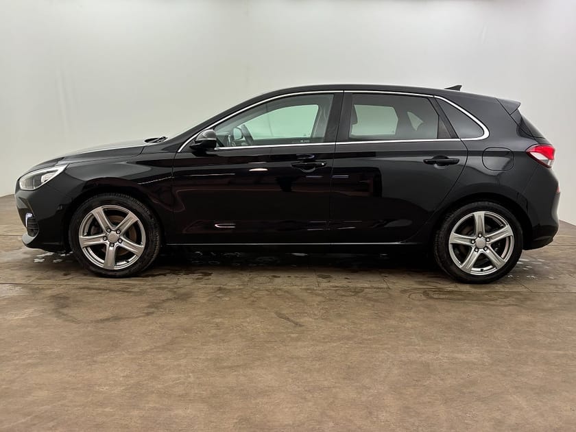 Bild 3 av Hyundai i30 1.0 T-GDI blue Trend  120hk Drag Backkamera Carplay