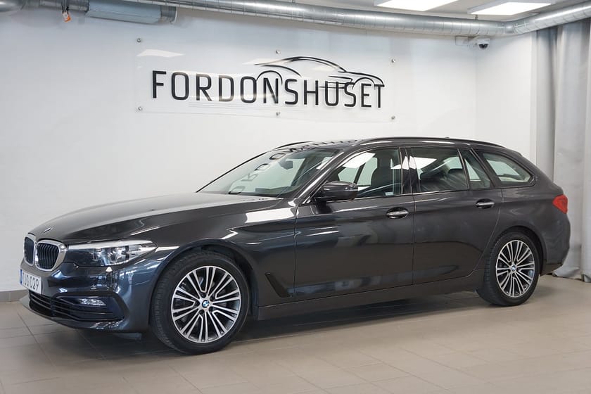 Bild 1 av BMW 520i Touring 184HK Steptronic SPORT LINE | VÄRMARE | SKINN