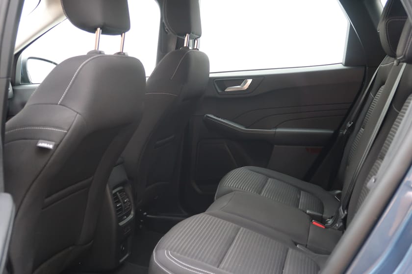 Bild 5 av Ford Kuga Plug-In Hybrid 2.5 225 PHEV Titanium A