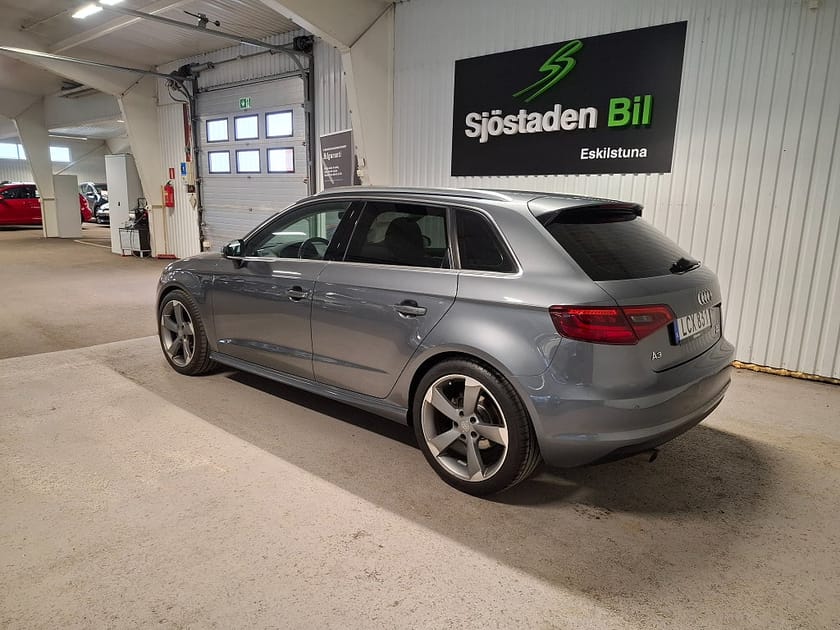 Bild 5 av Audi A3 Sportback 1.6 TDI Ultra Climatronic Backsensor 18" Alu