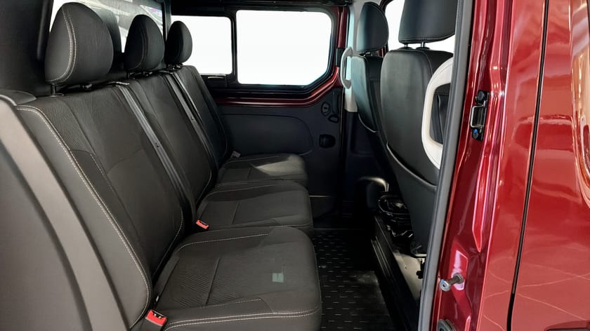 Bild 5 av Renault Trafic Skåpbil DUBBELHYTT L2H1 NORDIC LINE DCI 170 AUTOMAT DEMOBIL