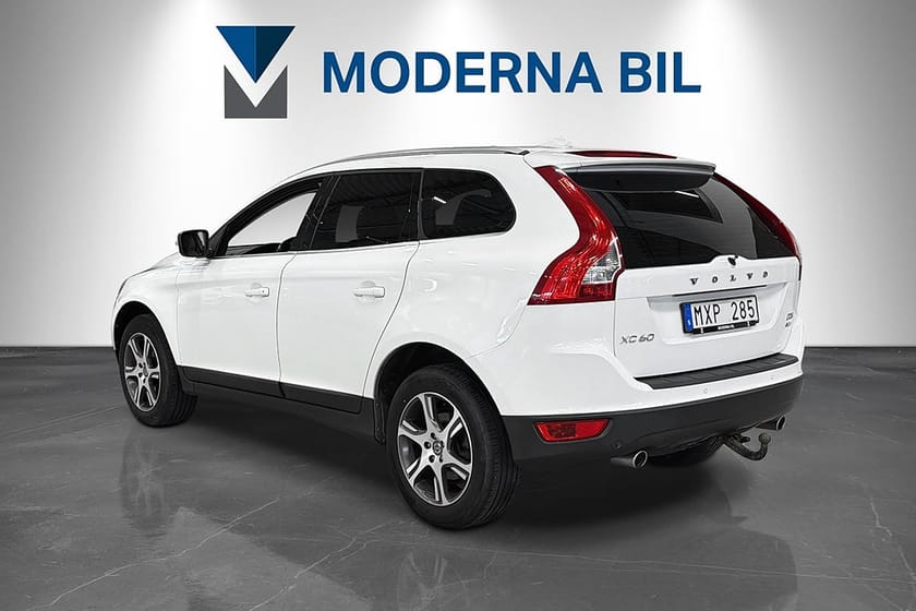 Bild 4 av Volvo XC60 D5 AWD 215hk Summum Dragkrok Skinn D-värm Kamrem Bytt