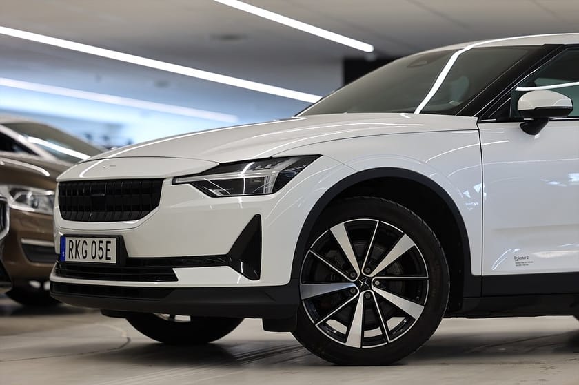Bild 4 av Polestar 2 Standard Range Single Motor 224hk Keyless B-Kamera Drag