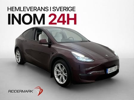 Tesla Model Y Long Range AWD MOMS Drag Panorama