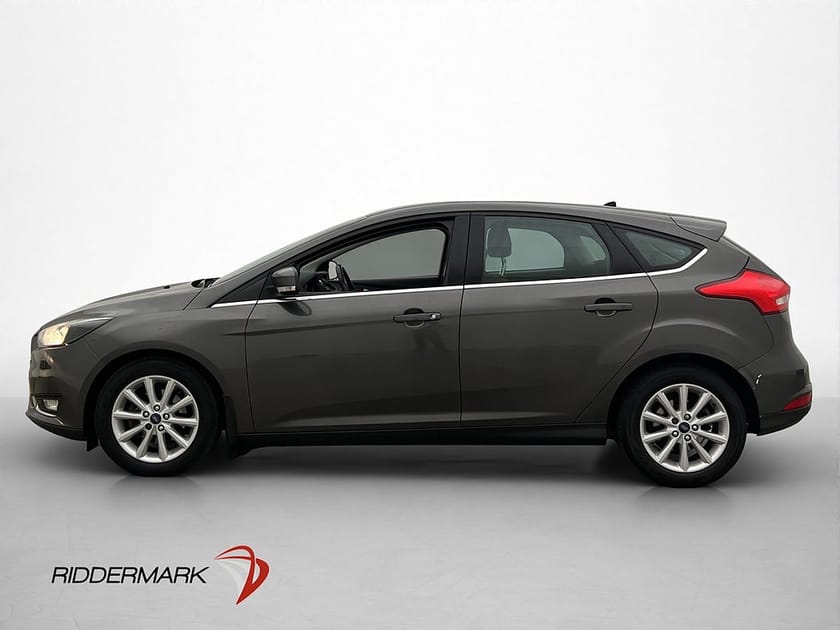 Bild 4 av Ford Focus 1.0 Titanium Kamera Keyless Drag Bluetooth
