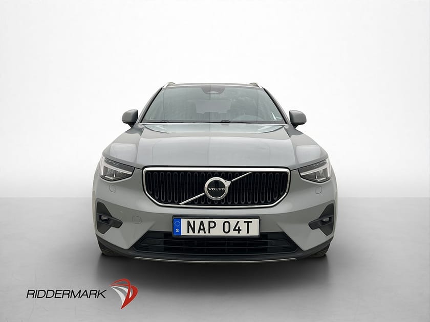 Bild 2 av Volvo XC40 B4 Core Kamera Värmare CarPlay Rattvärme Drag