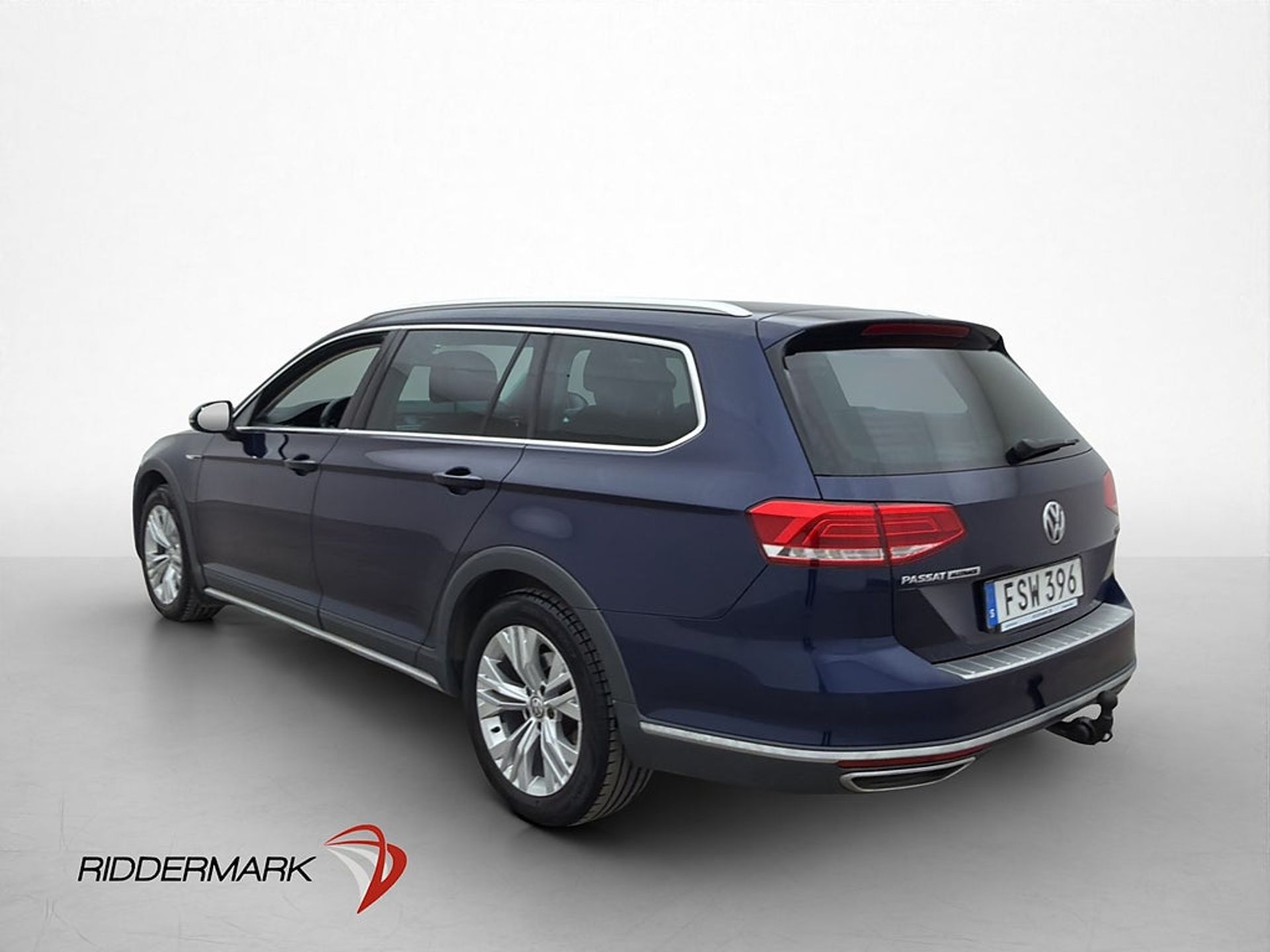 Volkswagen Passat 2018, bild 6/35