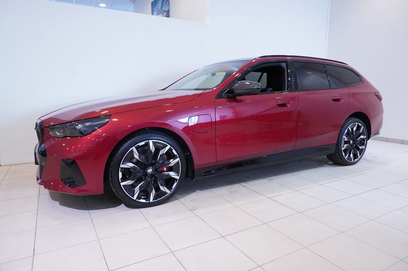 Bild 3 av BMW 550e xDrive Touring