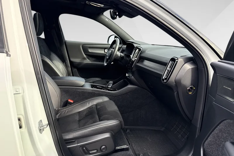 Volvo XC40 P8 AWD Recharge bilde 10