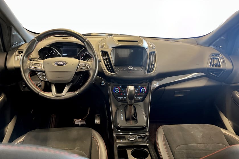 Bild 4 av Ford Kuga St-Line 180hk AWD