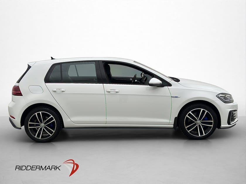 Bild 5 av Volkswagen Golf GTE 1.4 TSI Cockpit P-Värmare Carplay