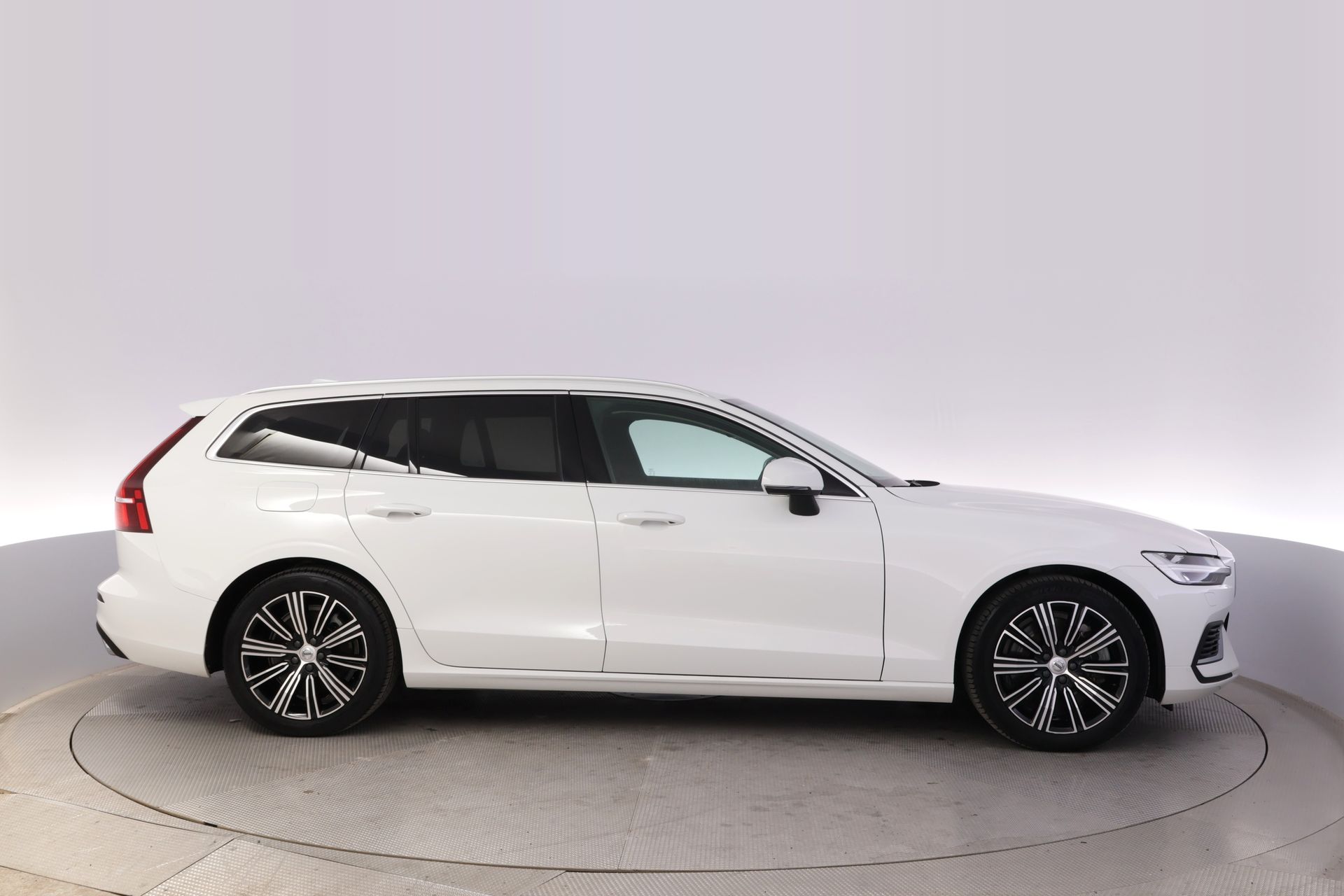 Volvo V60 2022, bild 5/10