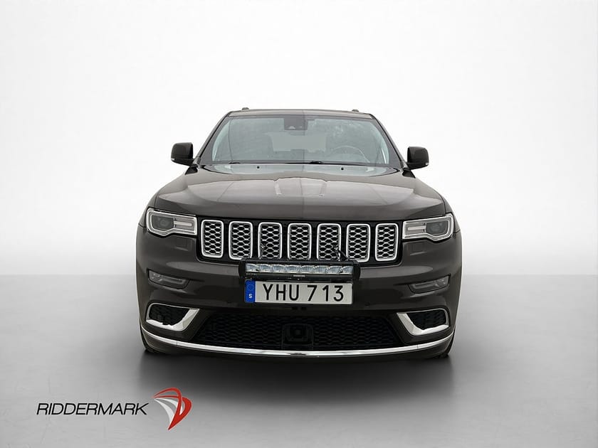 Bild 2 av Jeep Grand Cherokee 3.0 V6 250hk 4WD Summit Luft Pano H/K