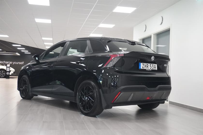 Bild 2 av MG 4 Electric Standard Range 51 kWh PDC CarPlay
