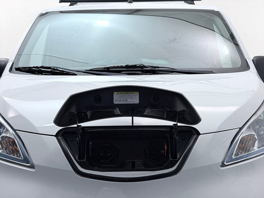 Bild 4 av Nissan e-NV200 Van Skåp 40 kWh Drag Inredd Kamera Rattvärme 109hk