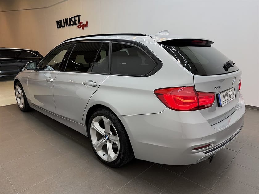 Bild 3 av BMW 318d xDrive Touring 318 150hk Sport line Dragkrok FIN