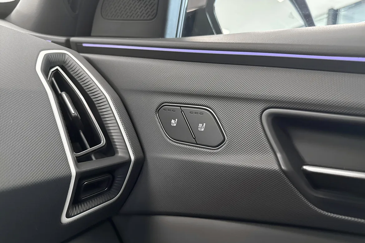 picture of a car