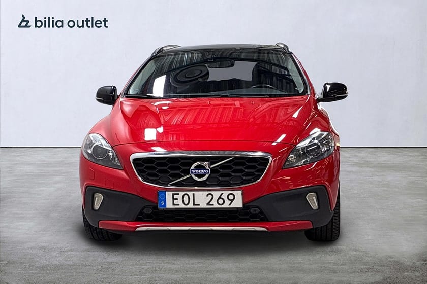 Bild 3 av Volvo V40 Cross Country D3 Summum BE PRO 150hk Panorama Navi Drag P-värm Elstol