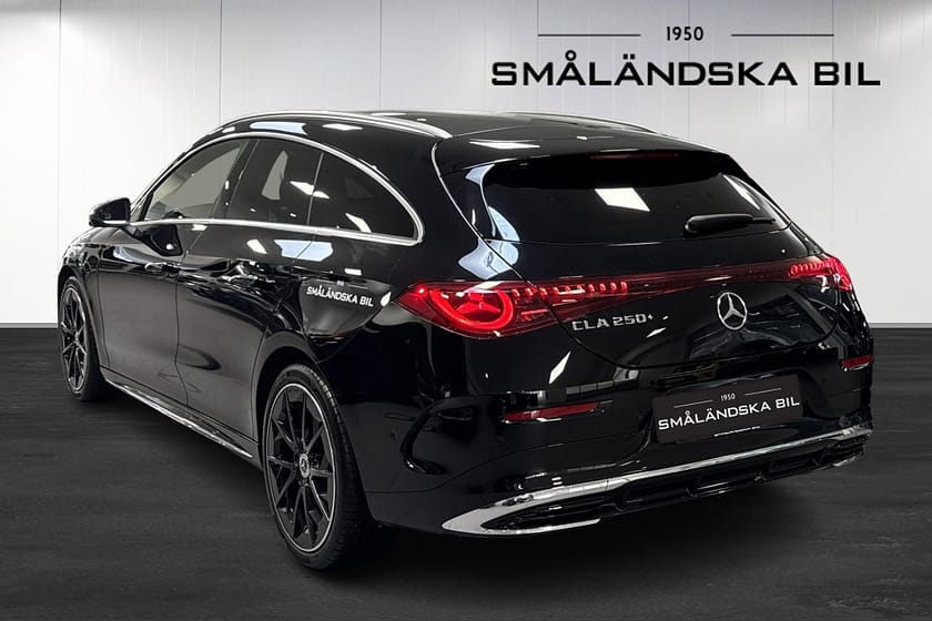 Bild 3 av Mercedes-Benz CLA 250+ Shooting Brake