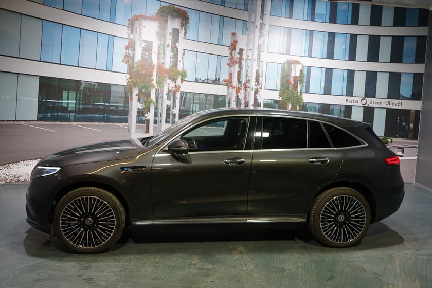 Bilde 1 av Mercedes-Benz EQC 400 4MATIC 4 Matic AMG godt utstyrt