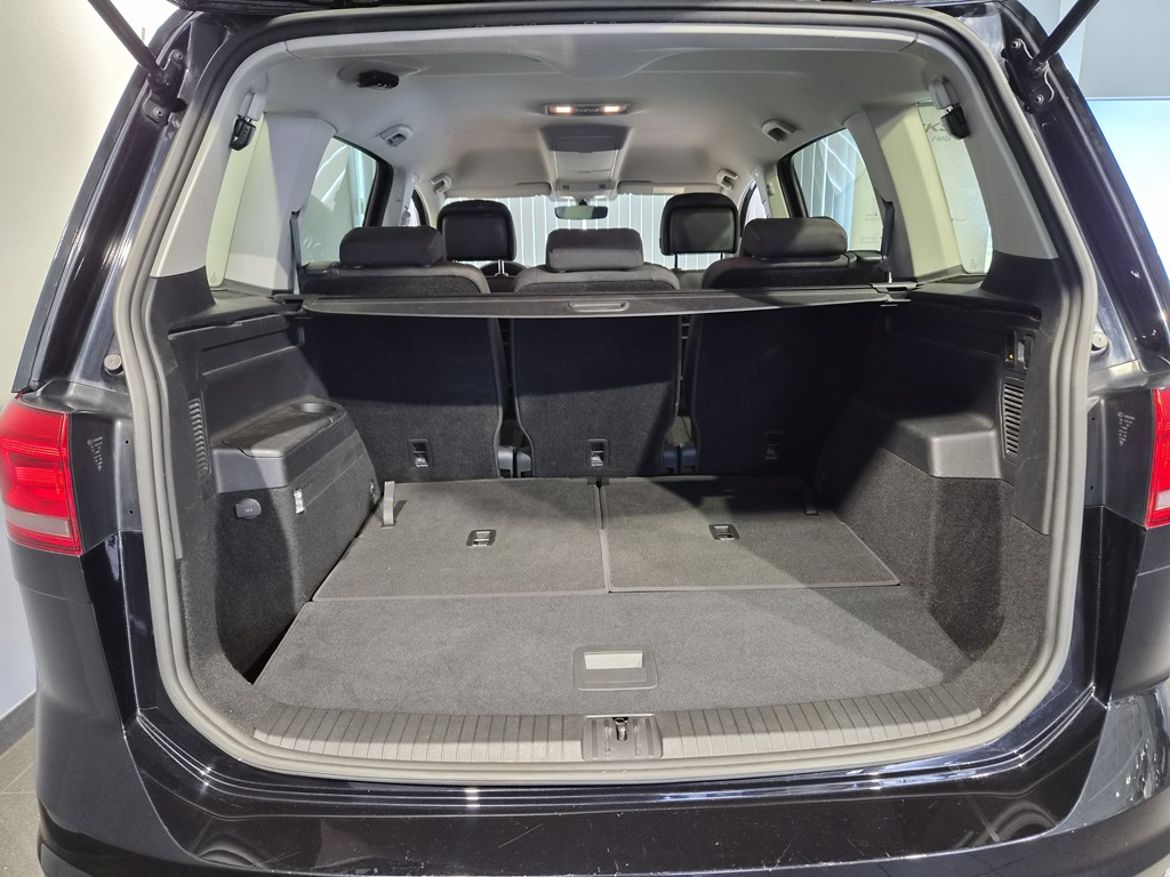 Volkswagen Volkswagen Touran — bild 16