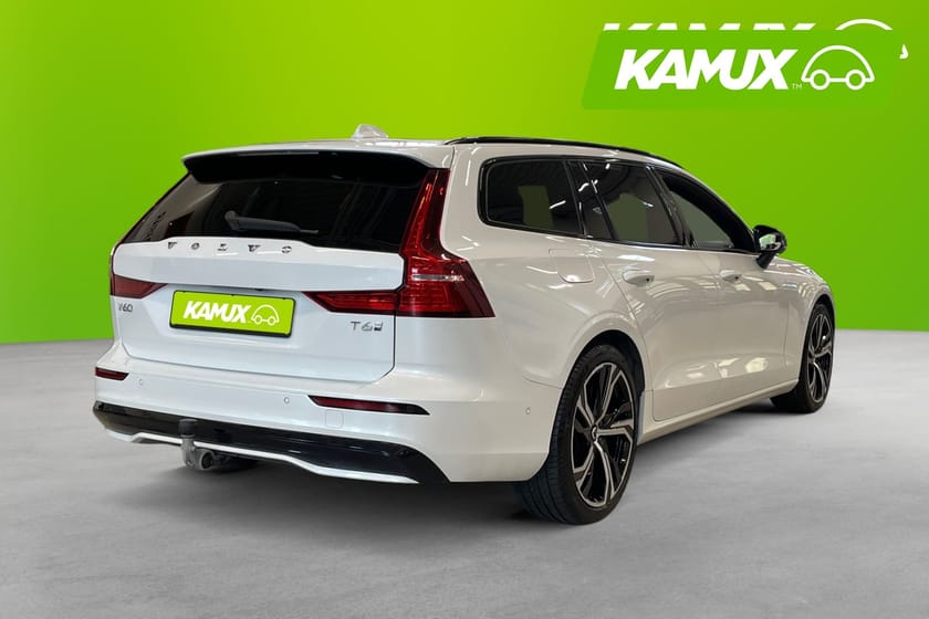 Bild 4 av Volvo V60 T6 Plug-In Hybrid AWD Plus Dark Drag H/K Moms