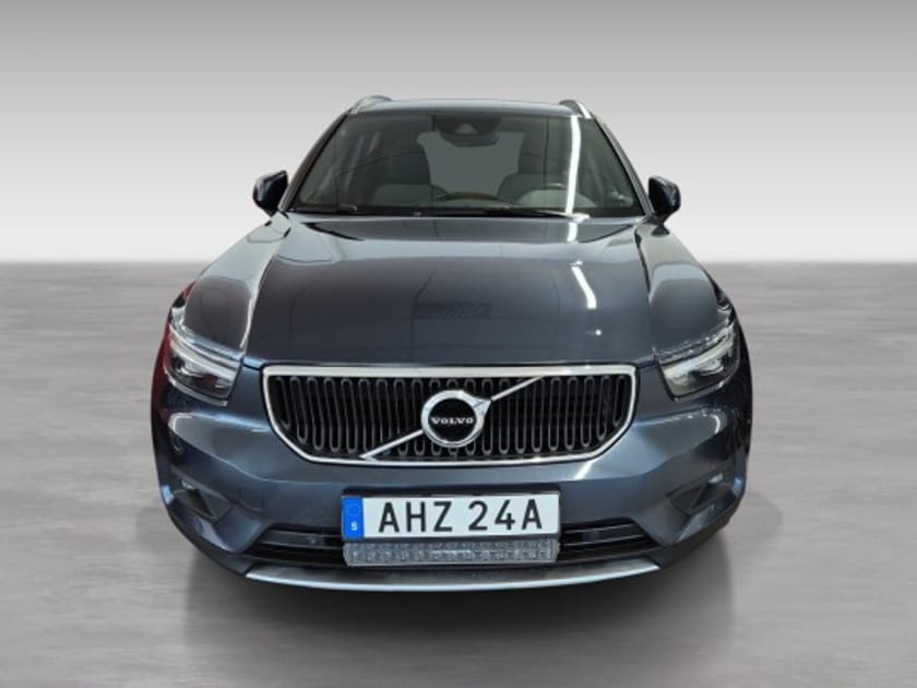 Bild 1 av Volvo XC40 B4 AWD Bensin Mom Adv Navi Pro Edt