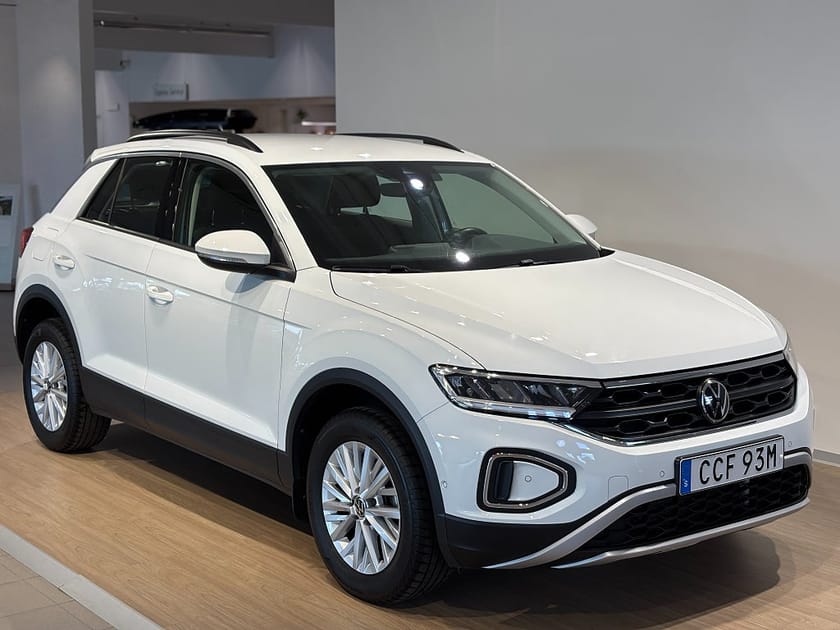 Bild 1 av Volkswagen T-Roc 1.5 TSI DSG Digital Cockpit P-Sensorer ISOFIX