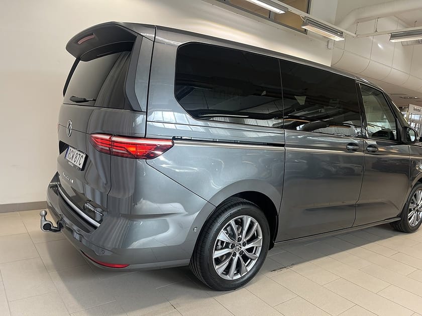 Bild 3 av Volkswagen Multivan eHybrid 4M T7 STYLE LÅNG FULLT UTRUSTADE