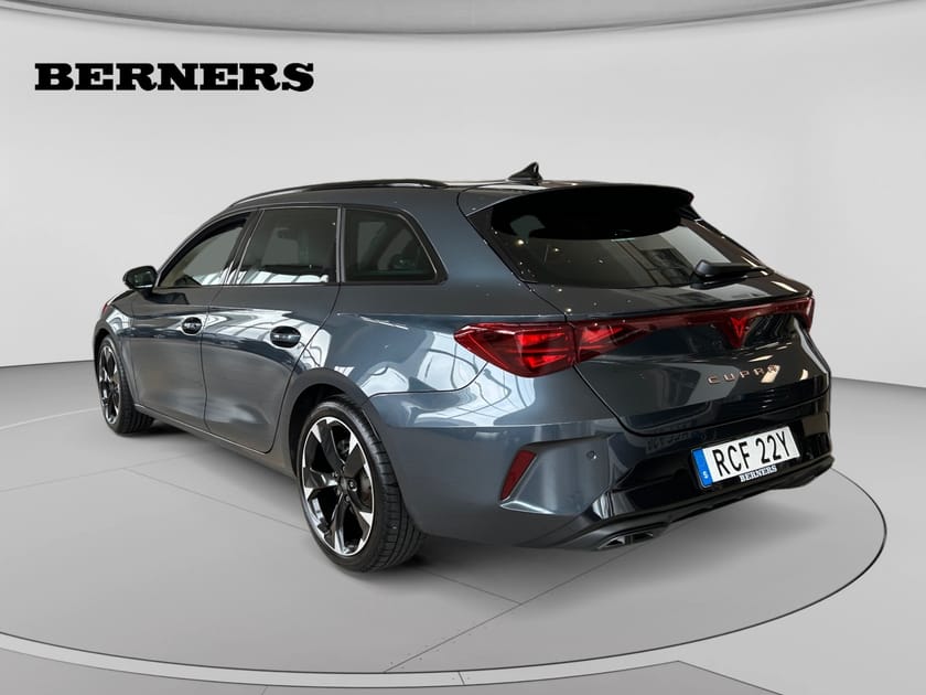 Bild 3 av CUPRA Leon Sportstourer 1.5 eTSI DSG Sekventiell, 150hk