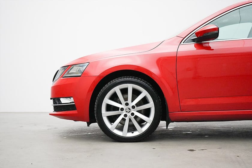 Bild 2 av Škoda Octavia Kombi Skoda 2.0 TSI / 190hk / Värmare / Navi / LED