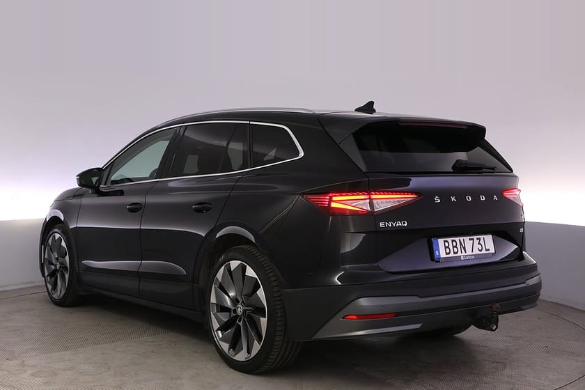 Bild 4 av Škoda Enyaq iV 80 Skoda High Plus Läder Pano 360 HUD Elstol Drag
