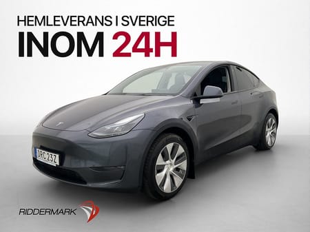 Tesla Model Y Long Range AWD Autopilot Pano MOMS Svensksåld