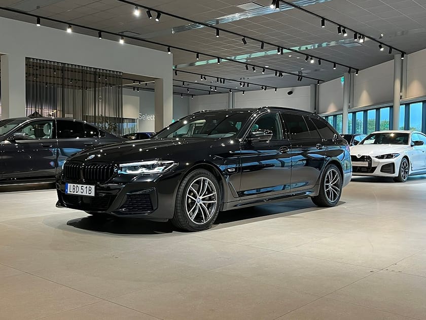 Bild 1 av BMW 530e xDrive Touring