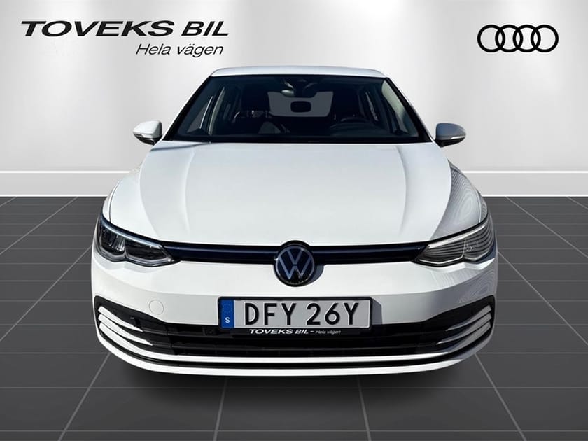 Bild 2 av Volkswagen Golf 1.0 eTSI PF 81 kW / (110 hk) 7 vxl DSG