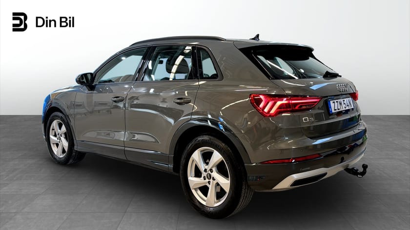 Bild 3 av Audi Q3 35 TFSI 150HK Carplay P-Värmare Drag