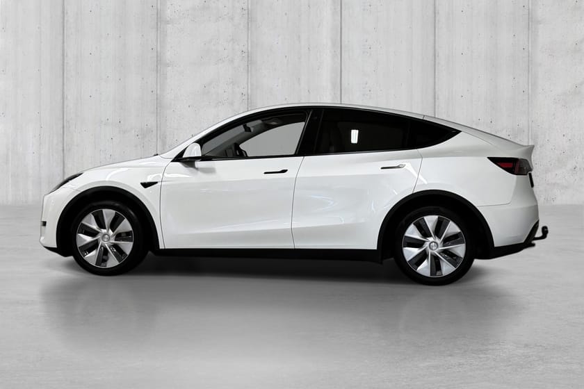 Bilde 4 av Tesla Model Y Long Range AWD LR Norsk ACC | Krok | Panorama | Premium | Garanti