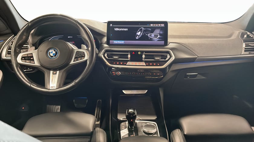 Bild 4 av BMW X3 xDrive30e M-sport Värmare Aktiv farth Keyless Drag